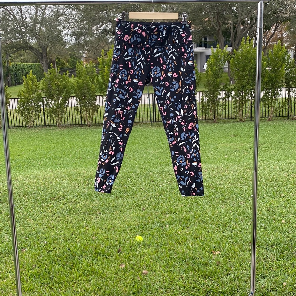 Sweaty Betty Power Leggings with bum sculpting technology